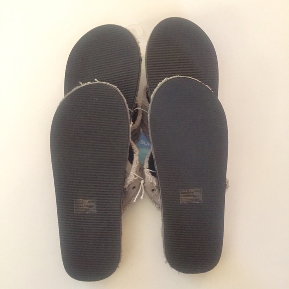 Double pack men’s flip flops - Picture 4 of 7
